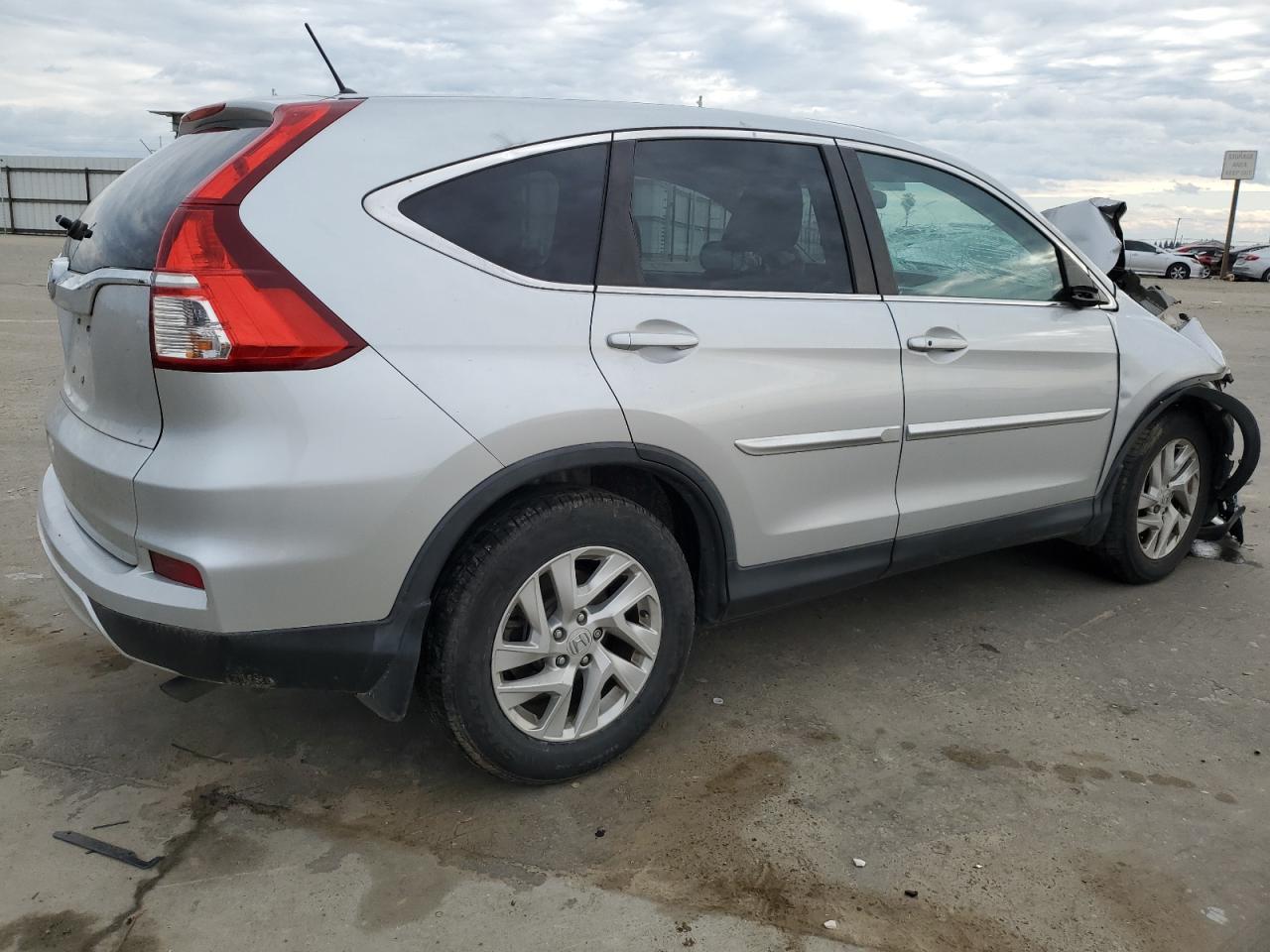 2015 Honda CR-V - Image 3