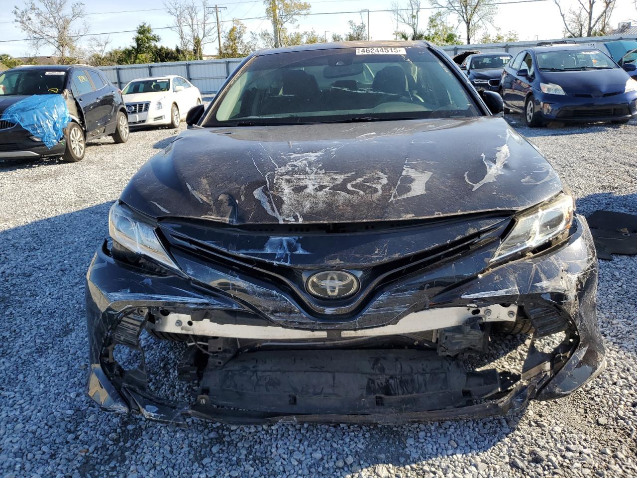 2018 Toyota Camry - Image 5
