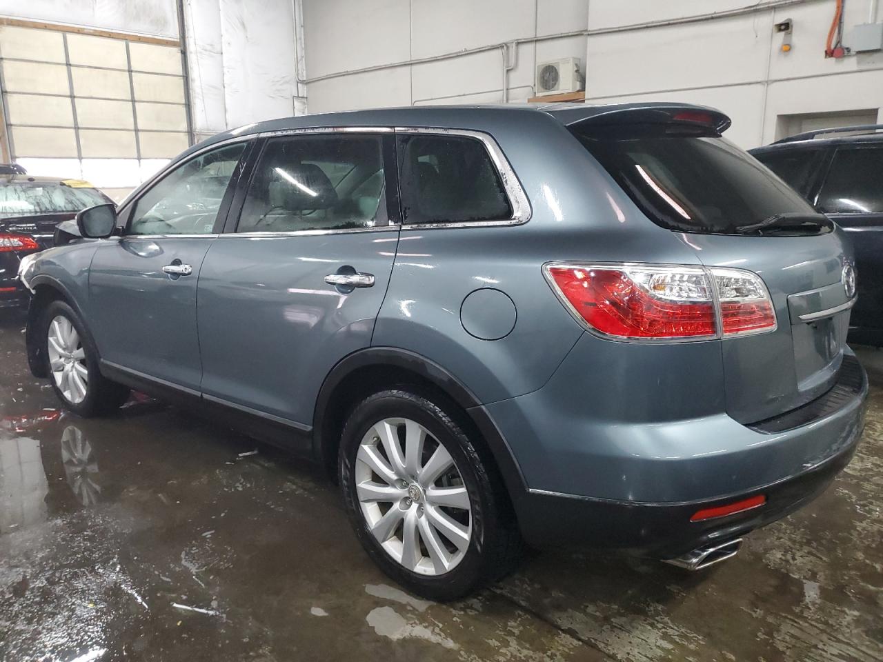 2010 Mazda CX-9 - Image 2