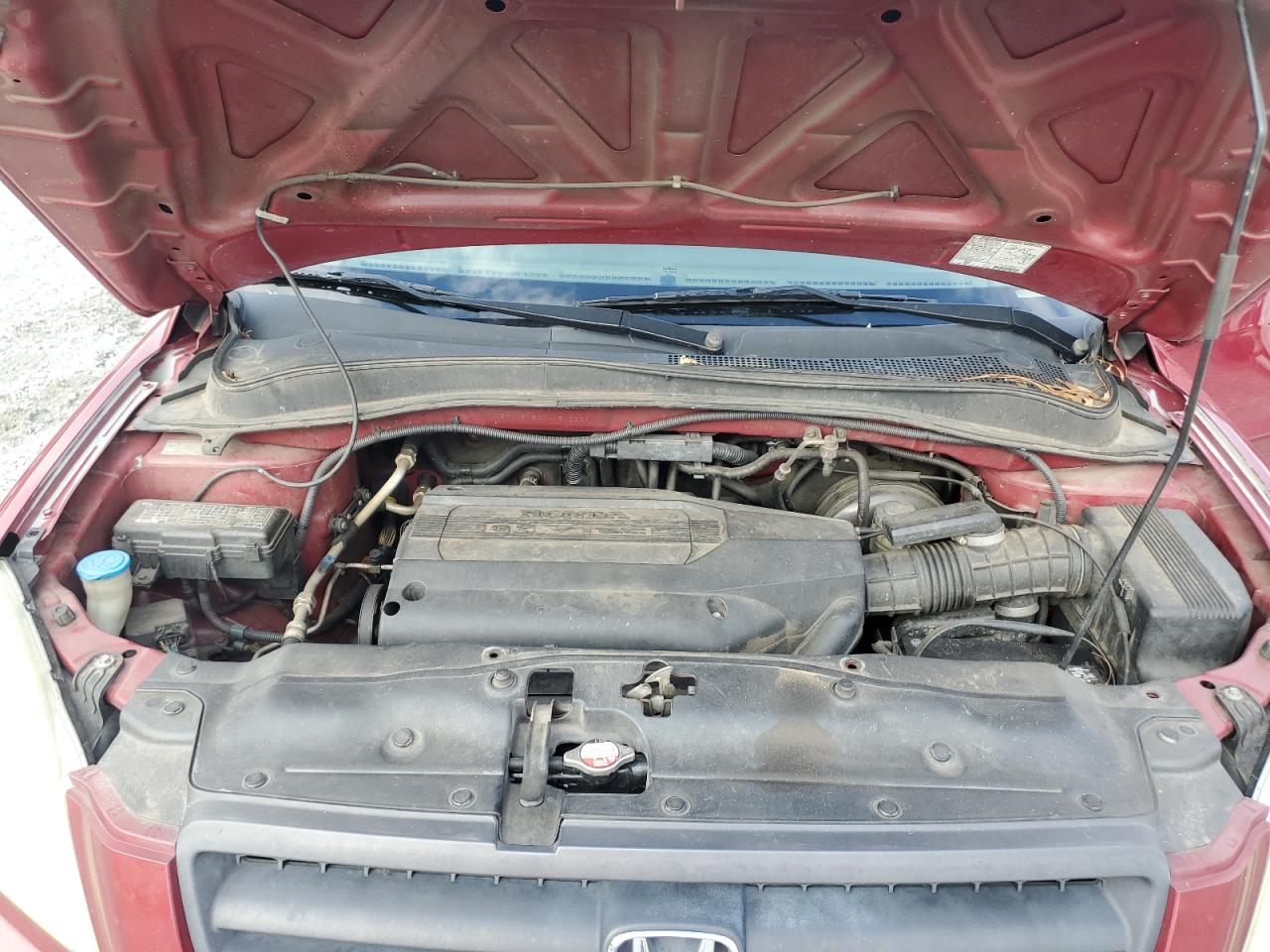 2004 Honda Pilot - Image 12