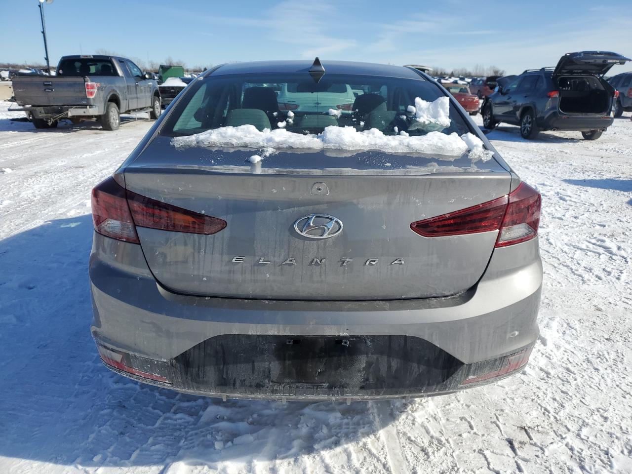 2020 Hyundai Elantra - Image 6