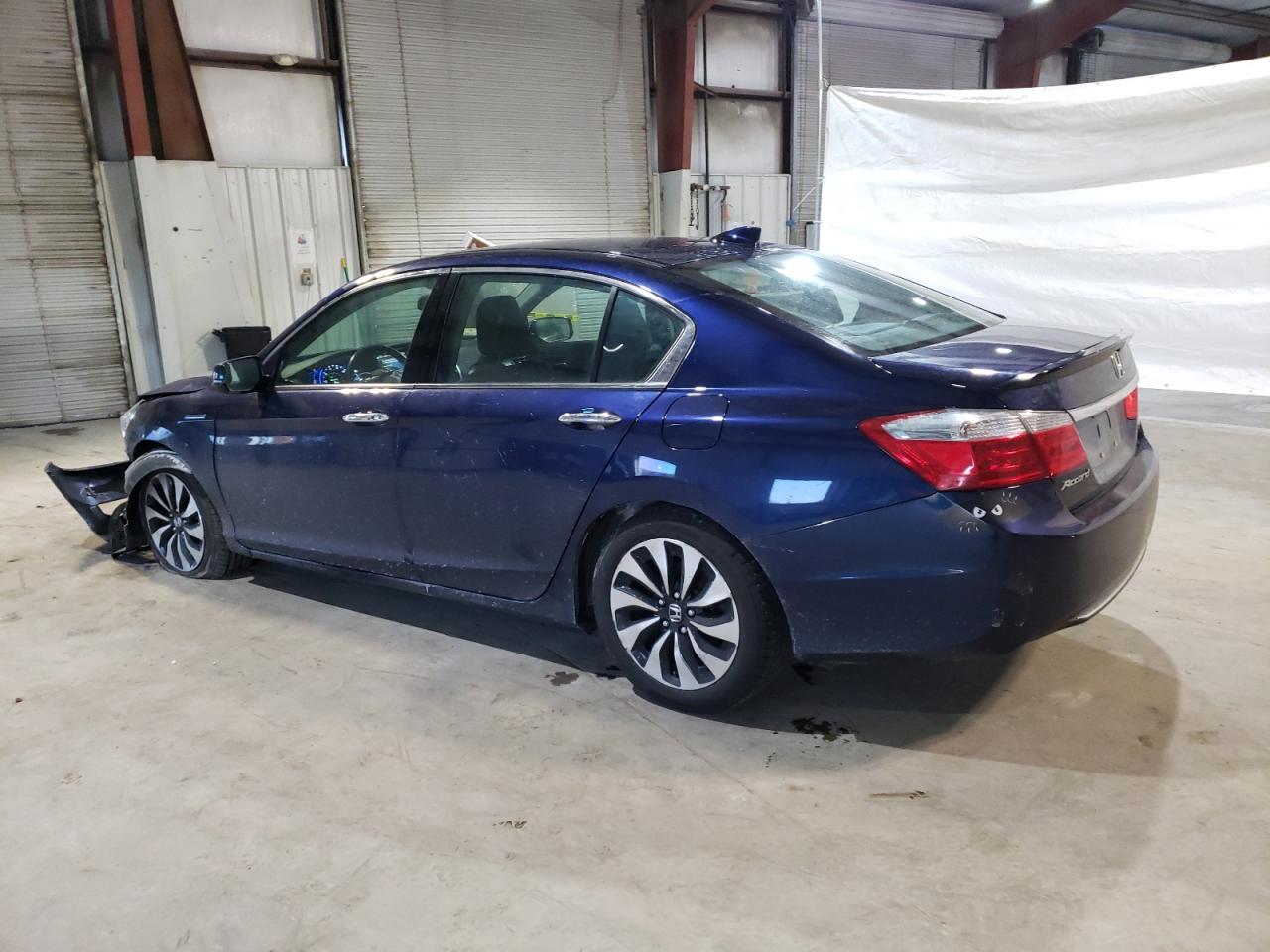 2015 Honda Accord - Image 2