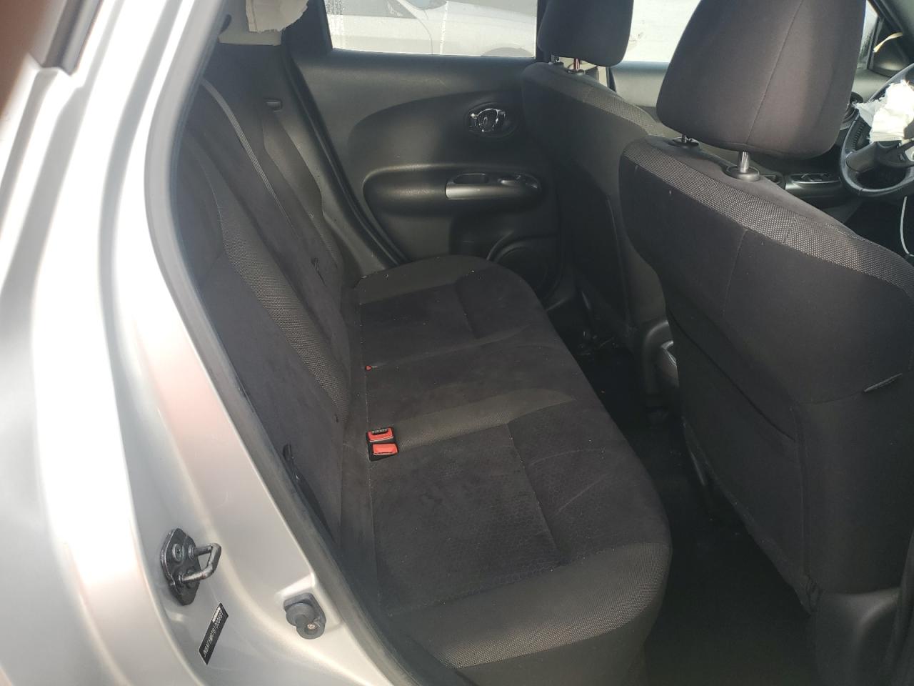 2011 Nissan Juke - Image 10