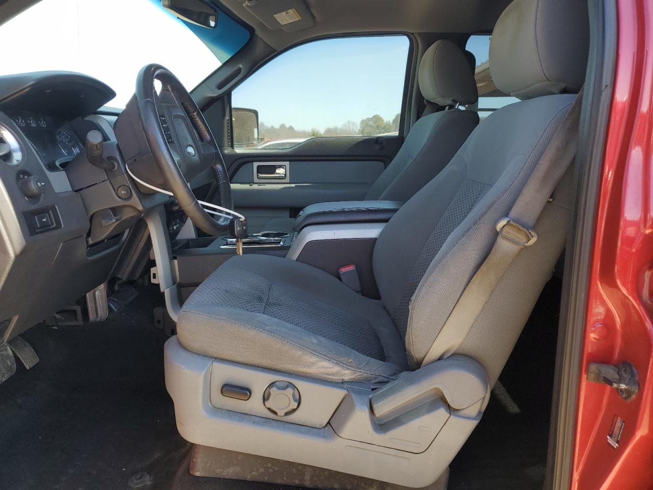 2011 Ford F-150 - Image 7