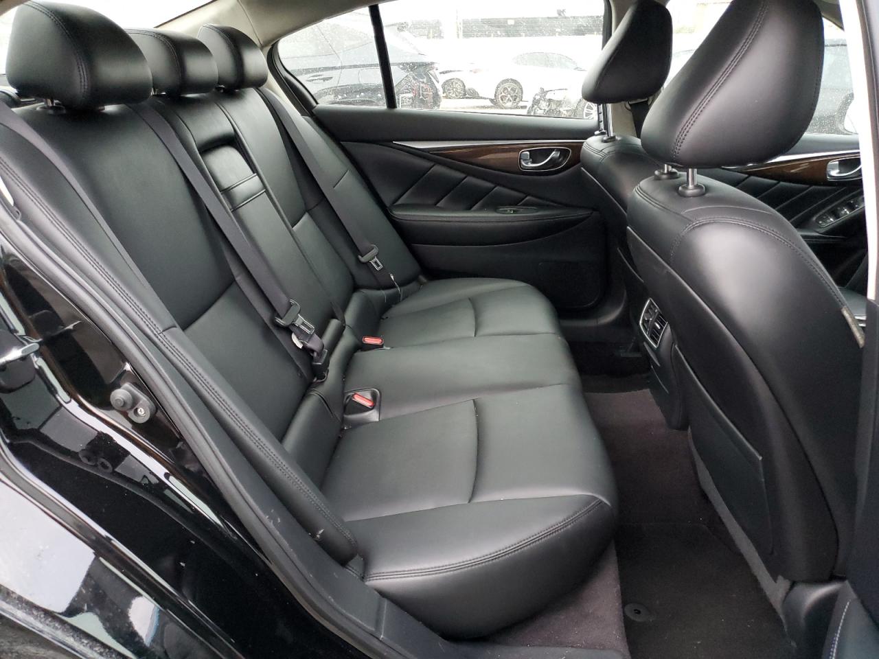 2018 Infiniti Q50 - Image 10