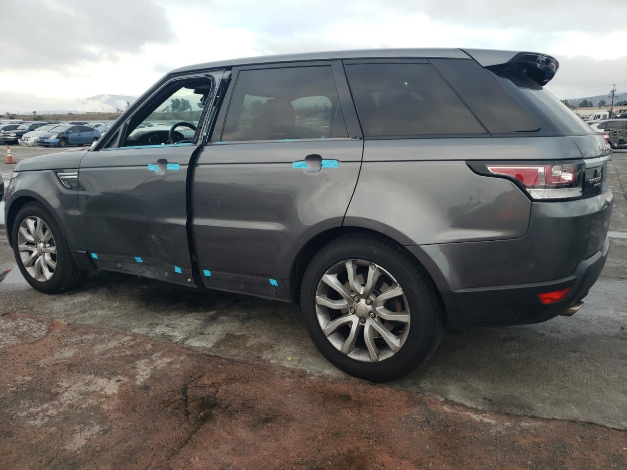 2014 Land Rover Range Rover - Image 2