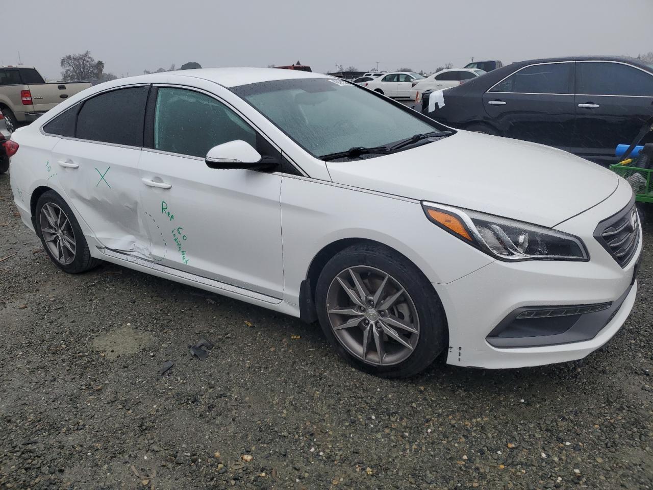 2017 Hyundai Sonata - Image 4