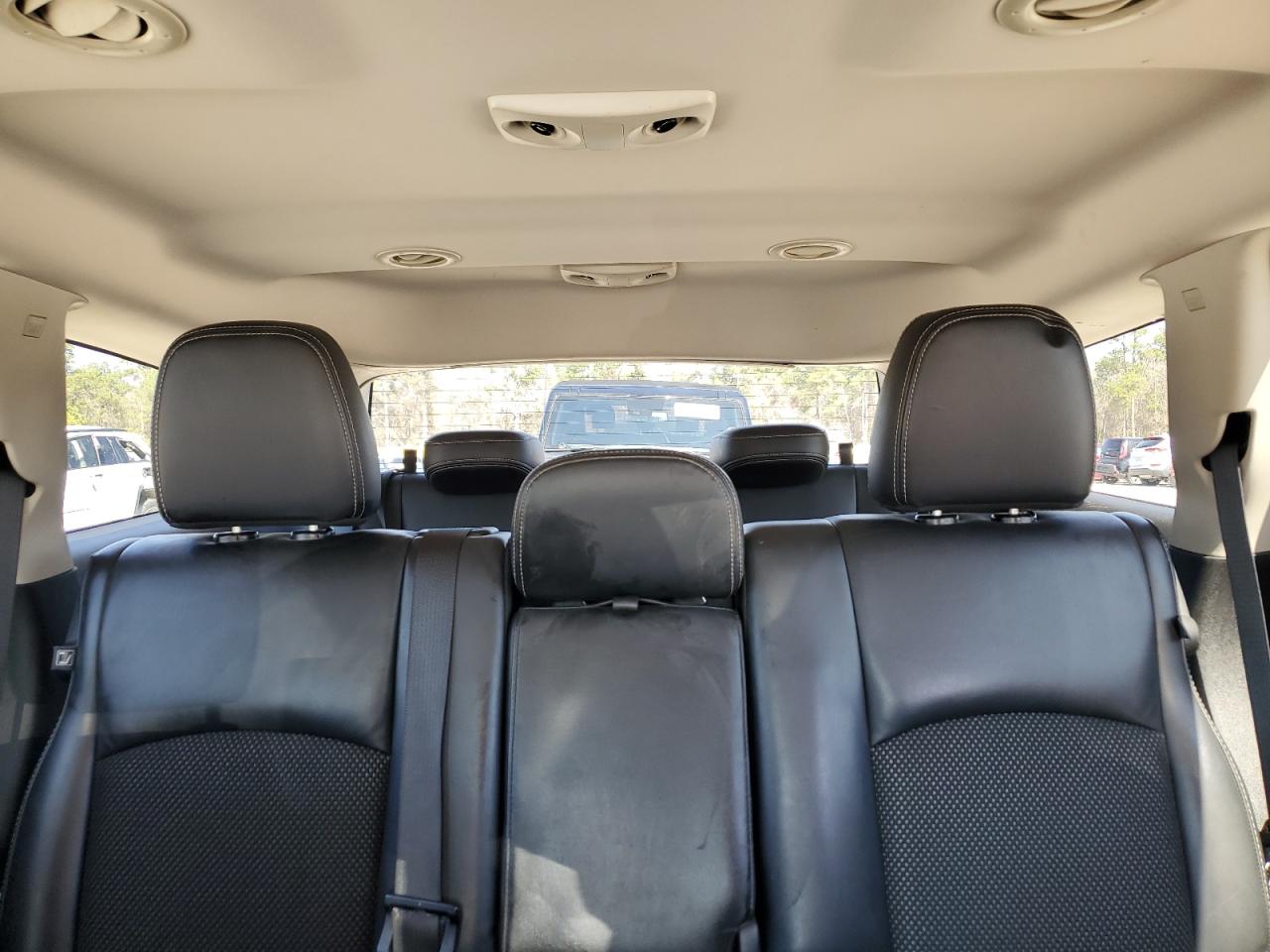 2016 Dodge Journey - Image 10