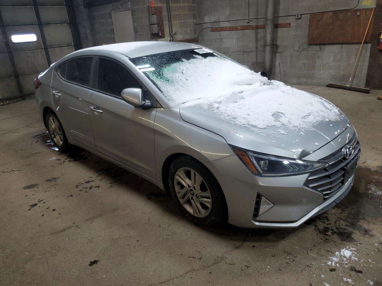 2020 Hyundai Elantra - Image 4