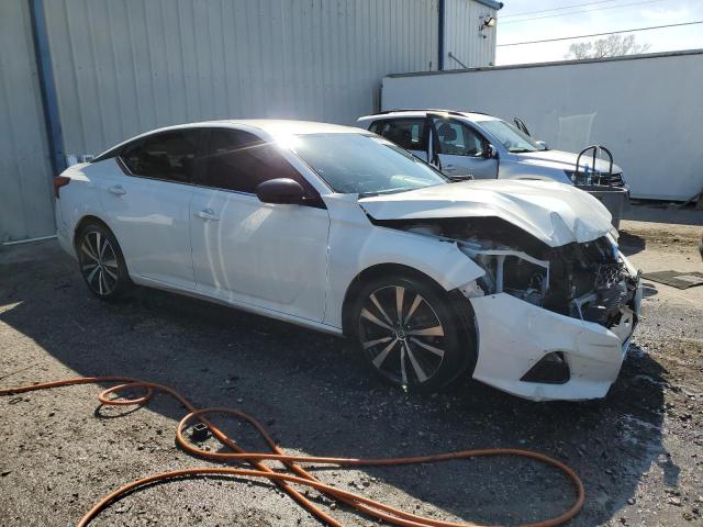  NISSAN ALTIMA 2019 Biały