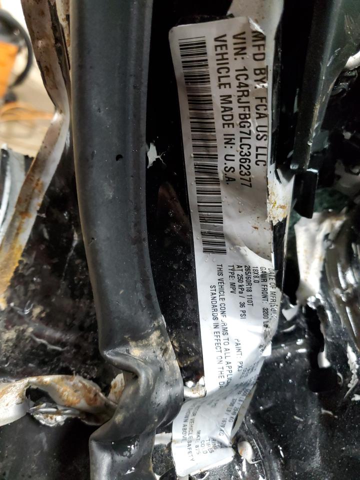 2020 Jeep Grand Cherokee - Image 14