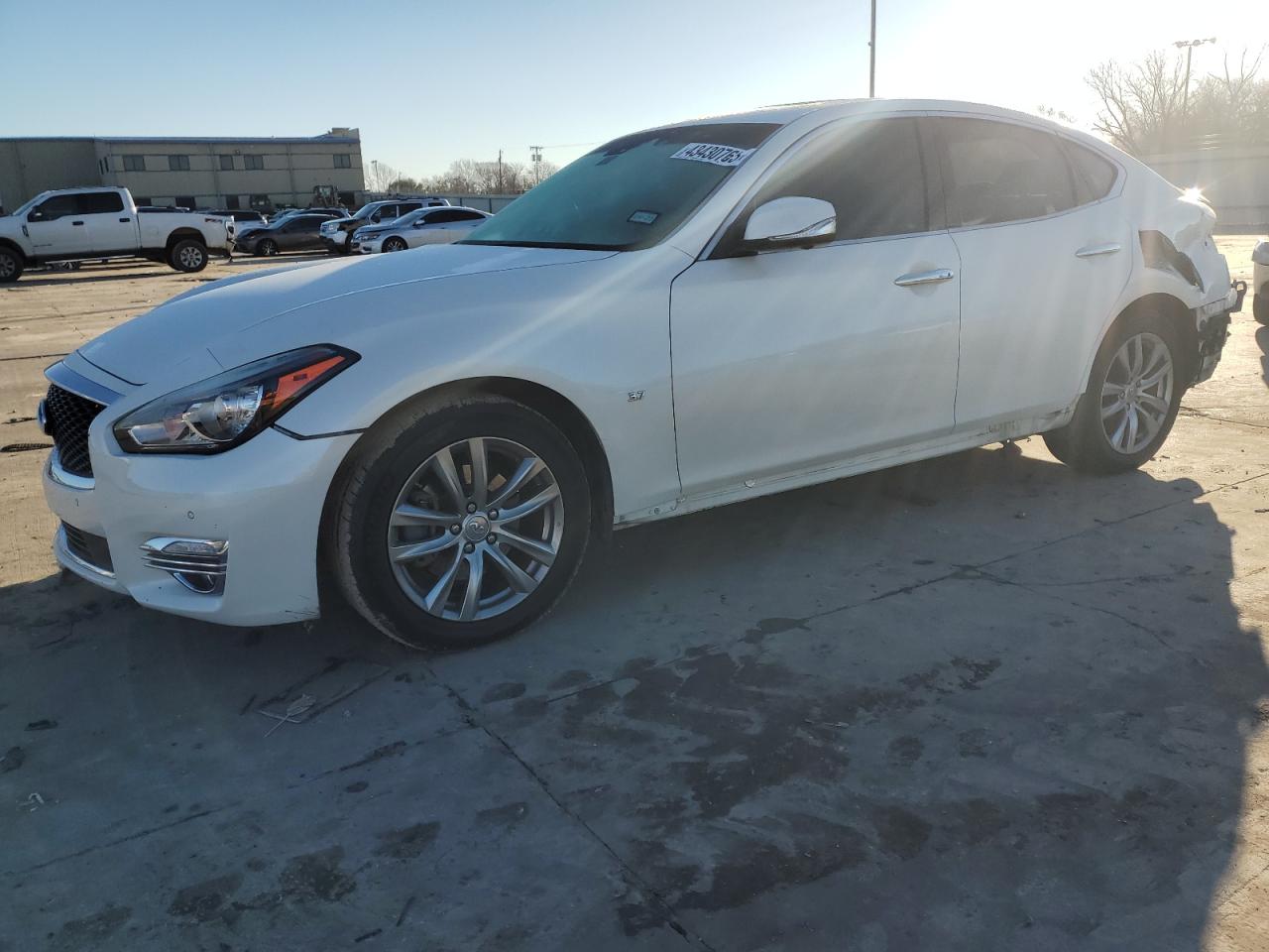 2017 Infiniti Q70 - Image 1