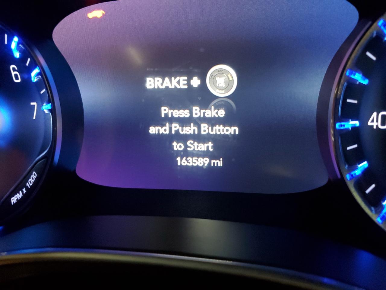 2017 Chrysler Pacifica - Image 9