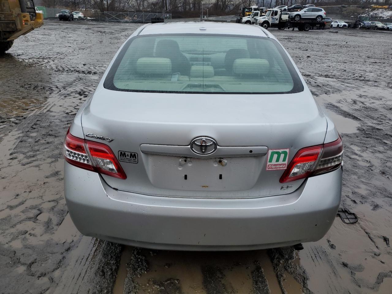 2011 Toyota Camry - Image 6