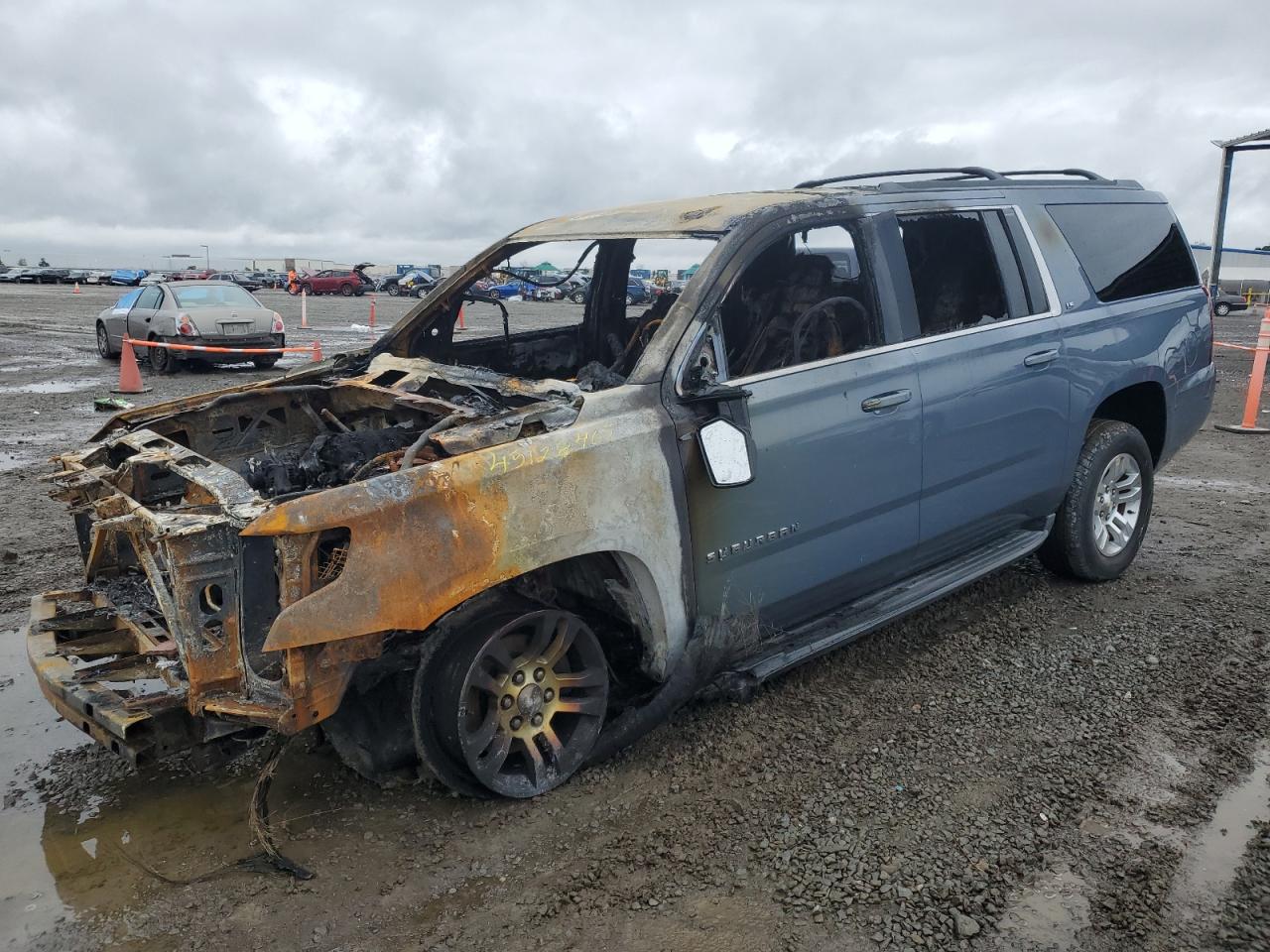 2015 Chevrolet Suburban - Image 1