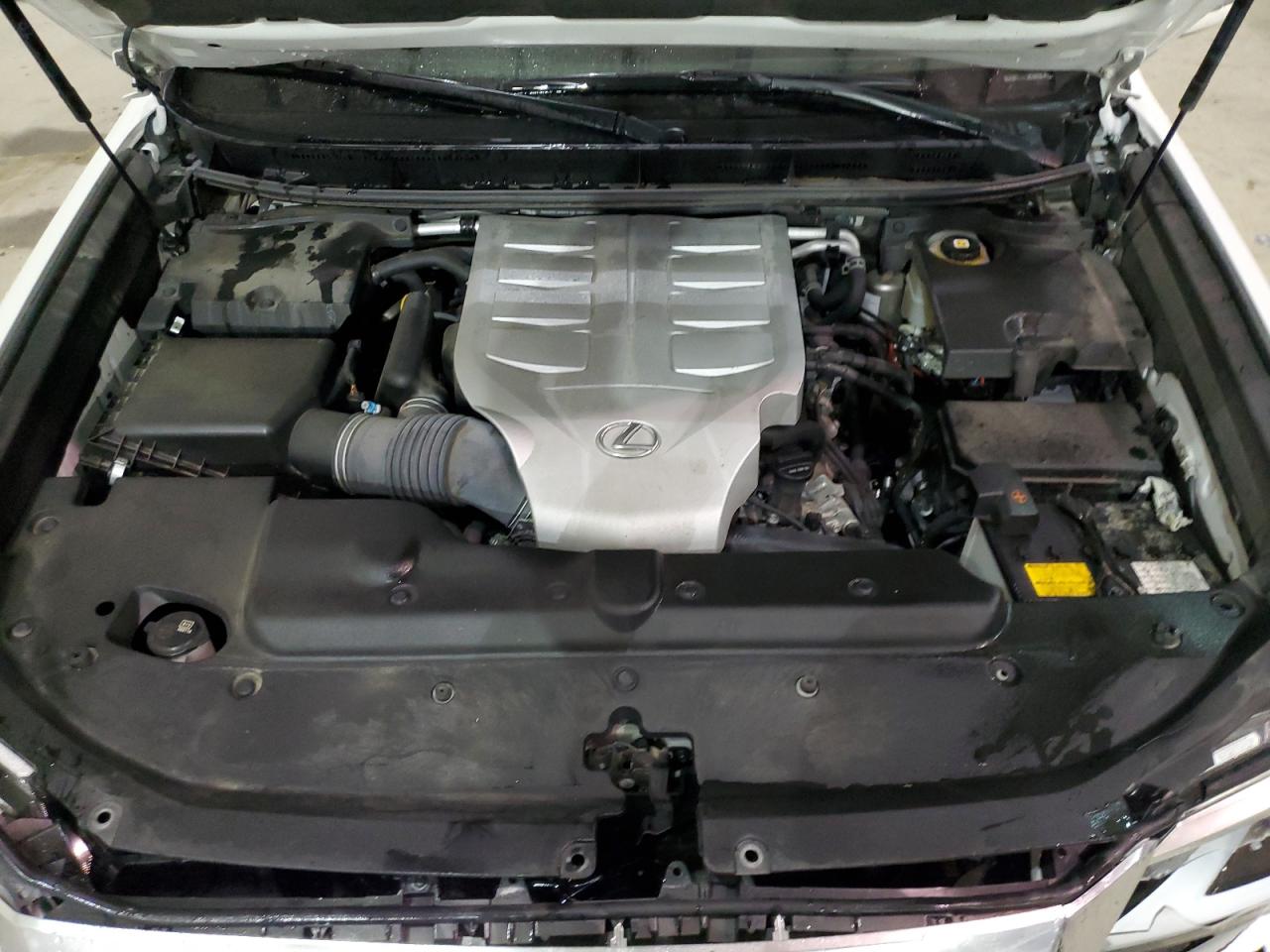 2021 Lexus GX - Image 12