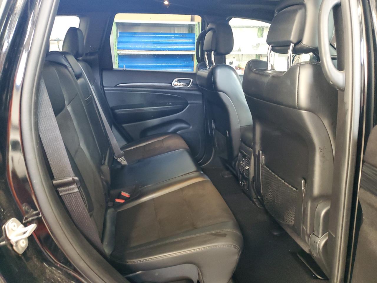 2019 Jeep Grand Cherokee - Image 11