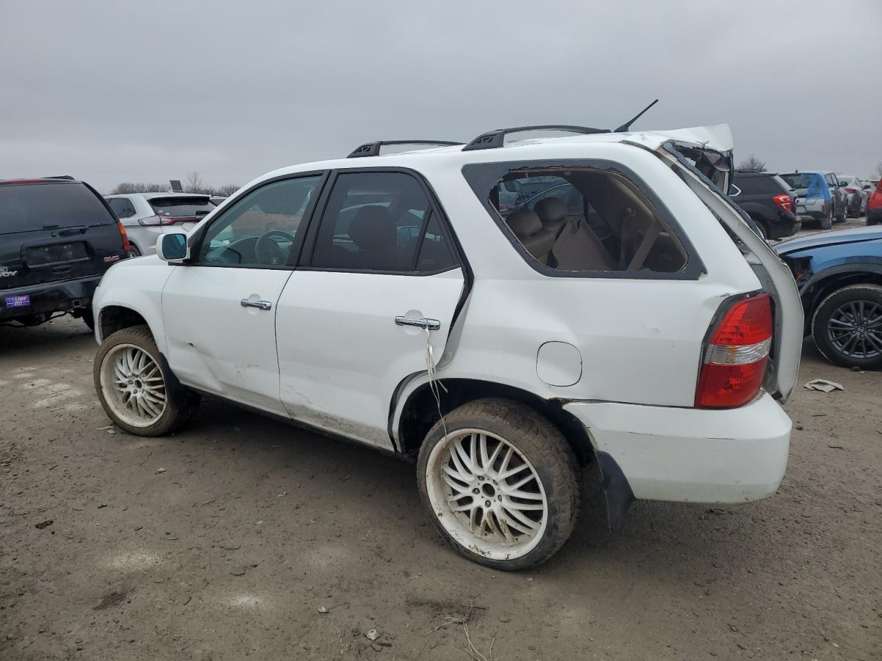 2002 Acura MDX - Image 2