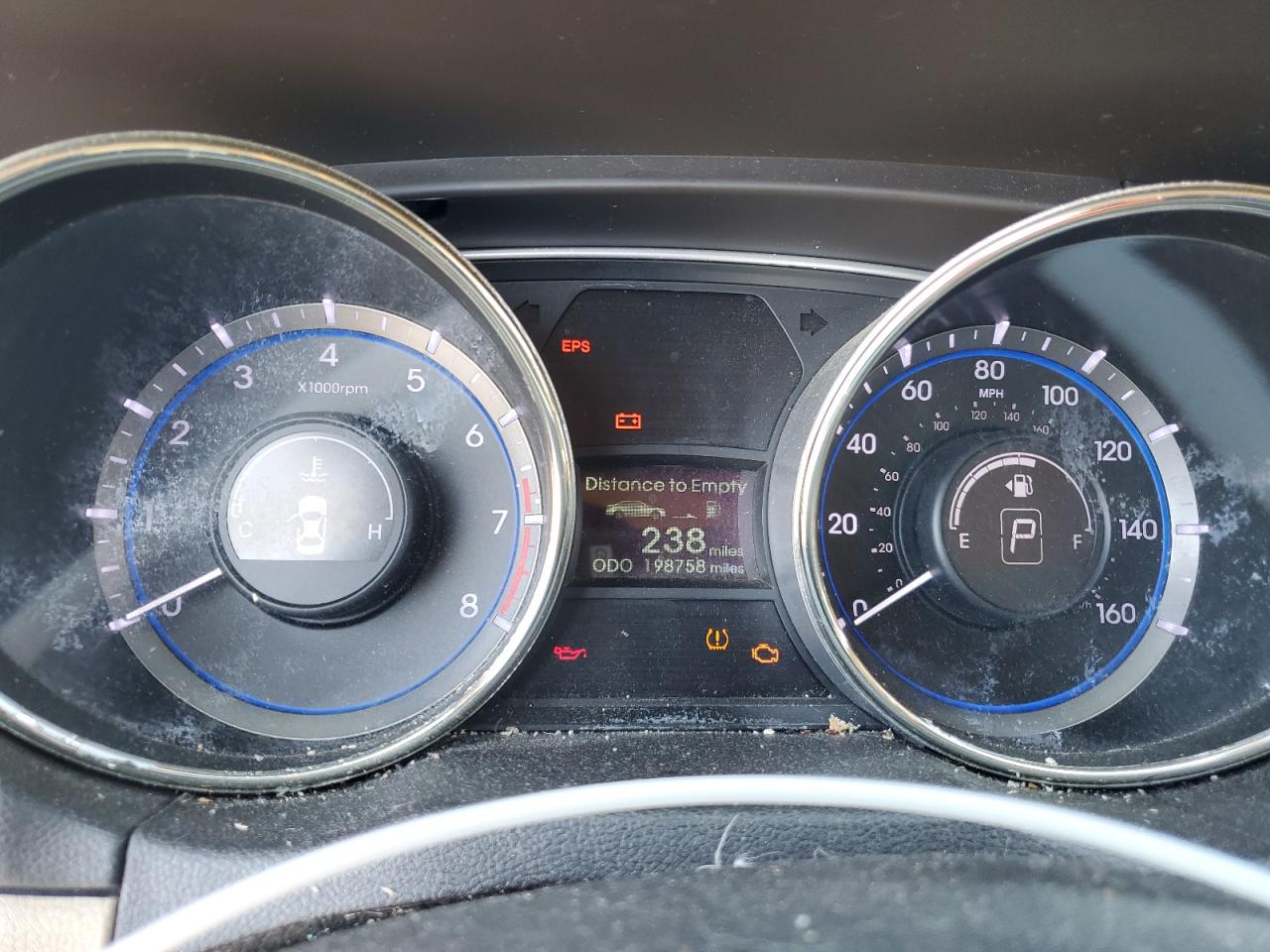 2012 Hyundai Sonata - Image 9