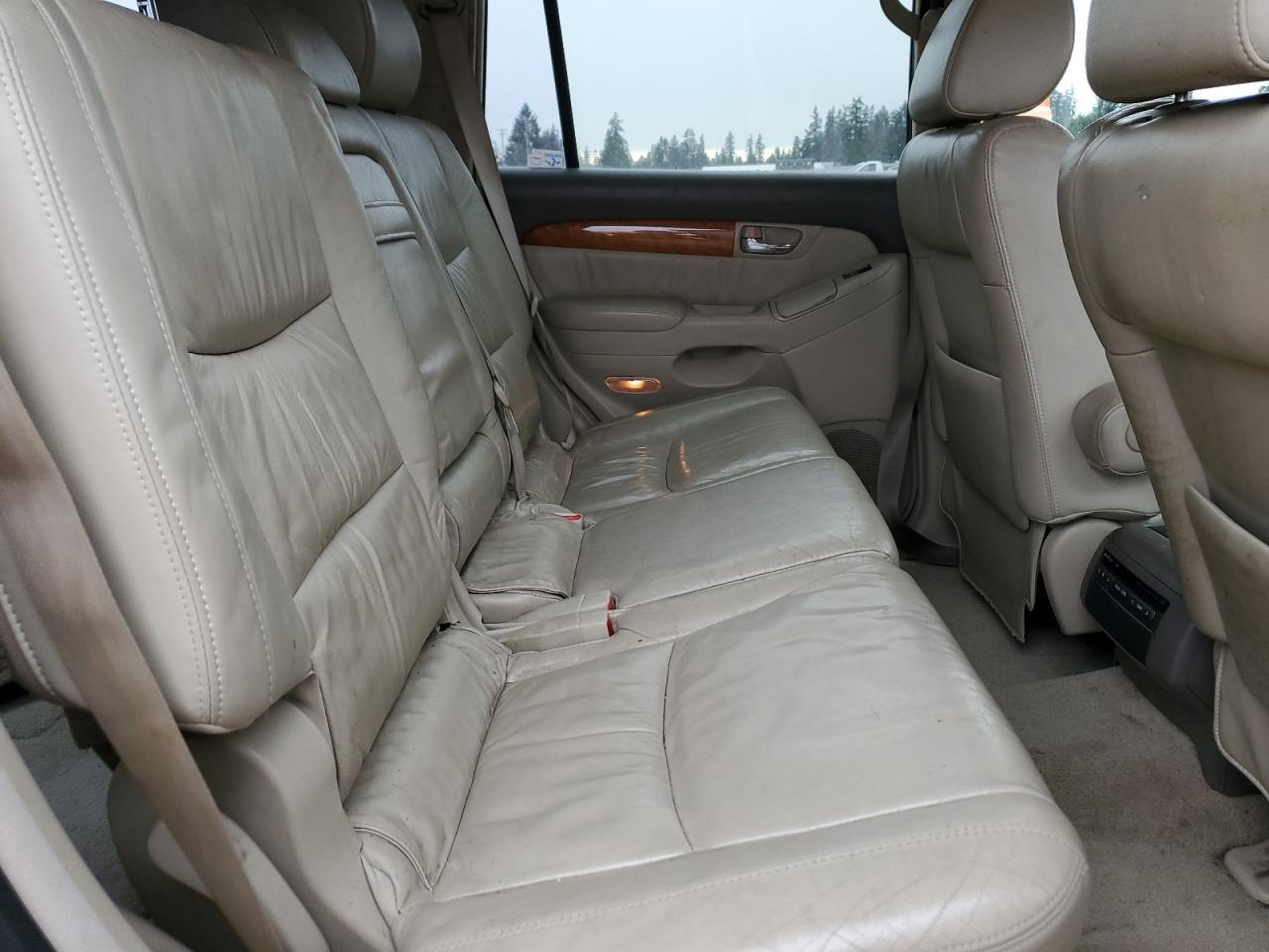 2006 Lexus GX - Image 11