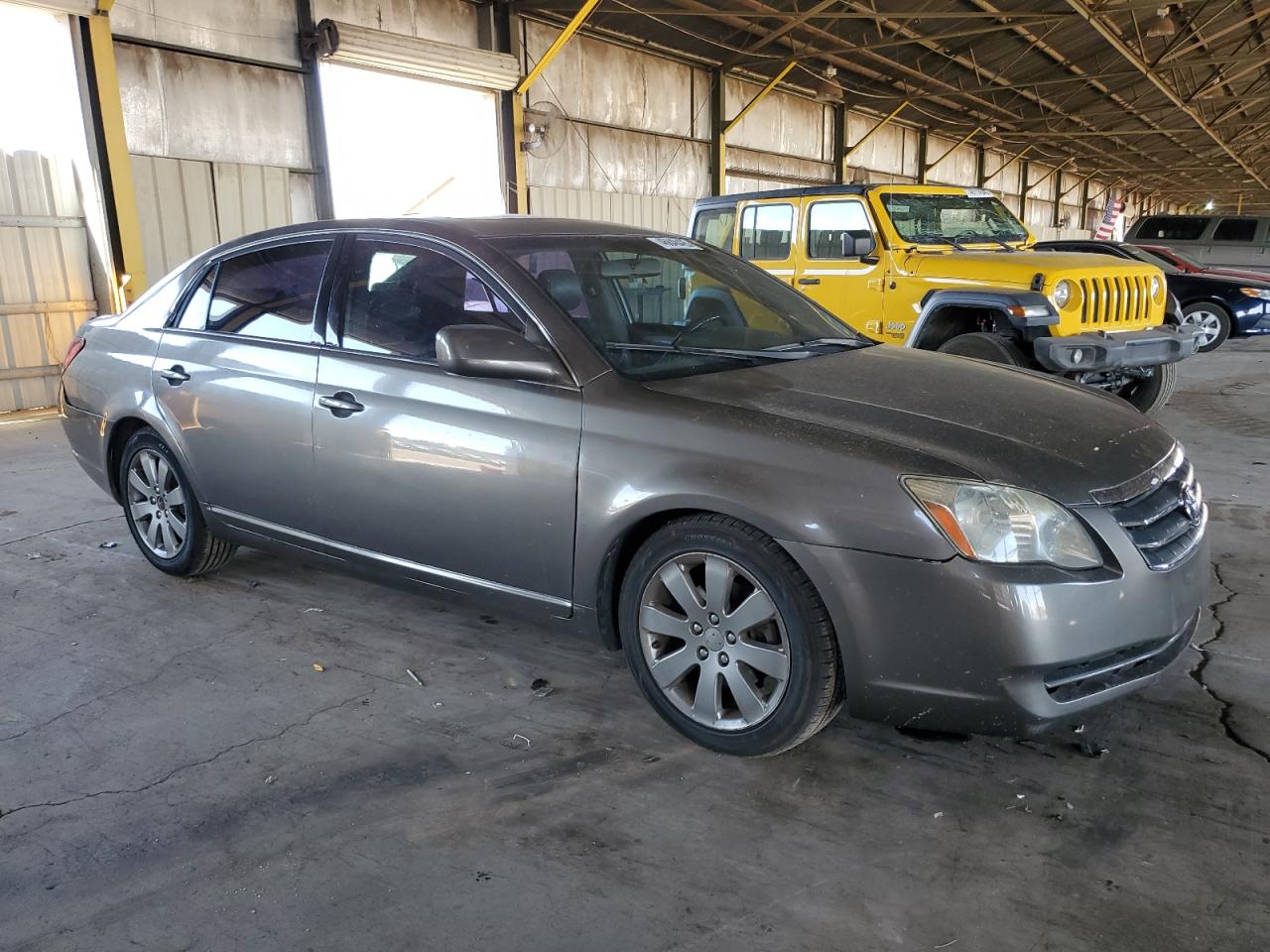 2006 Toyota Avalon - Image 4