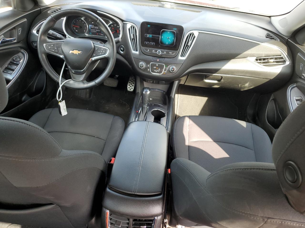 2016 Chevrolet Malibu - Image 8