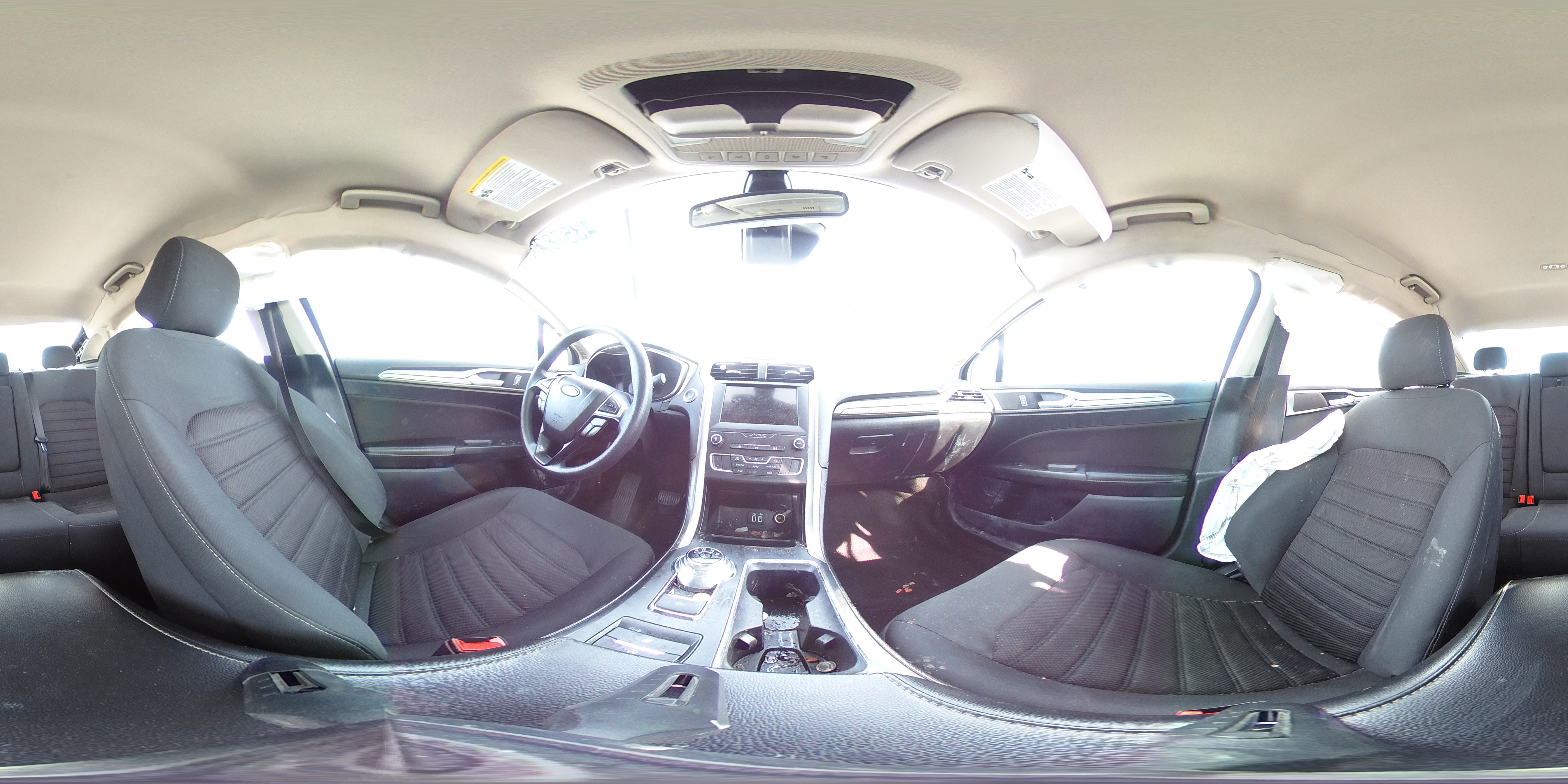 2020 Ford Fusion - Image 12