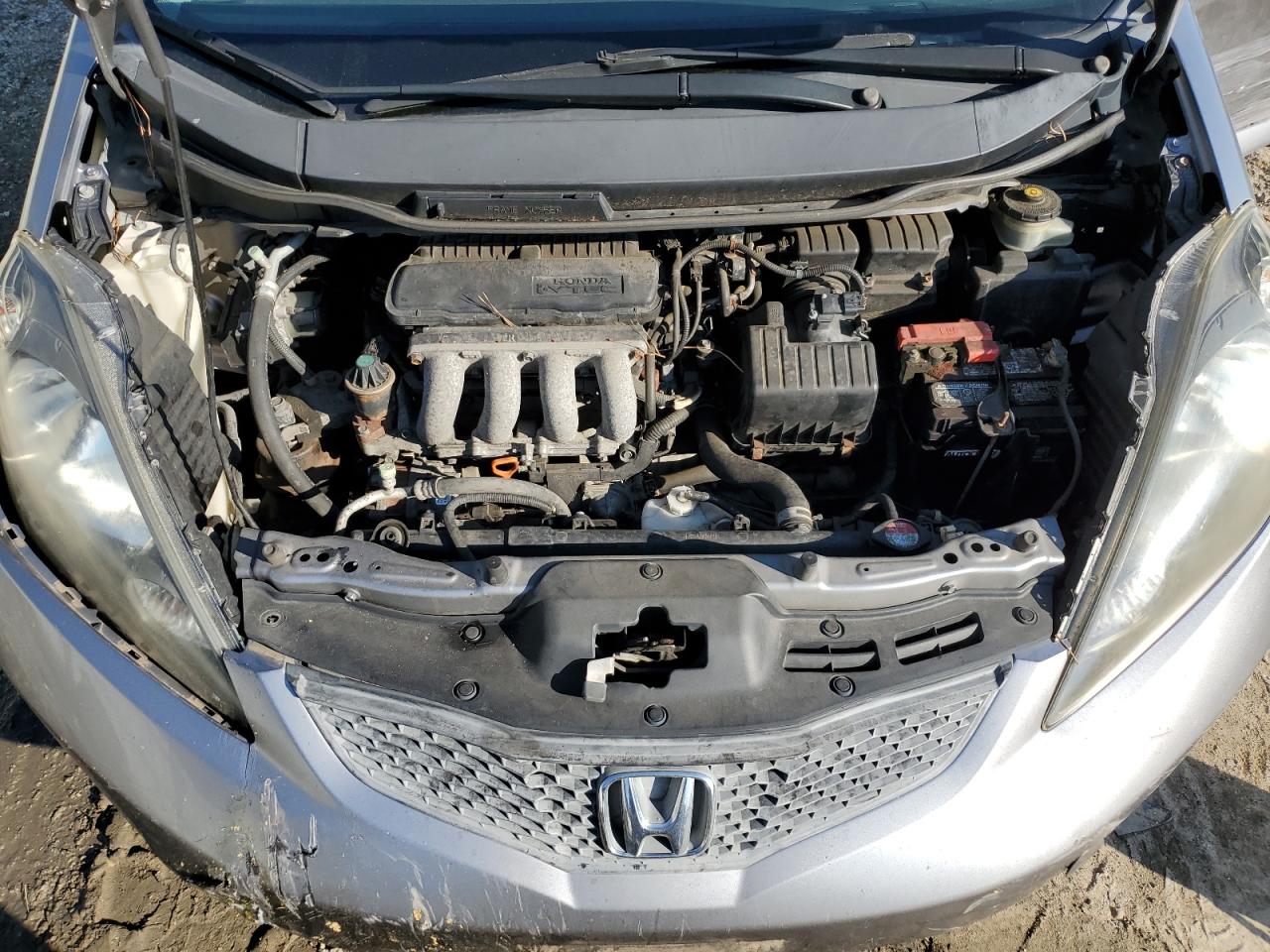 2010 Honda Fit - Image 13