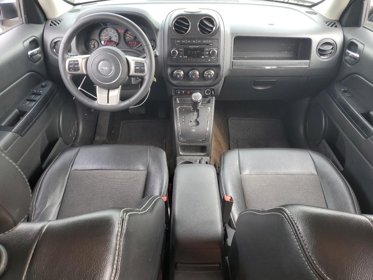 2014 Jeep Liberty (Patriot) - Image 8