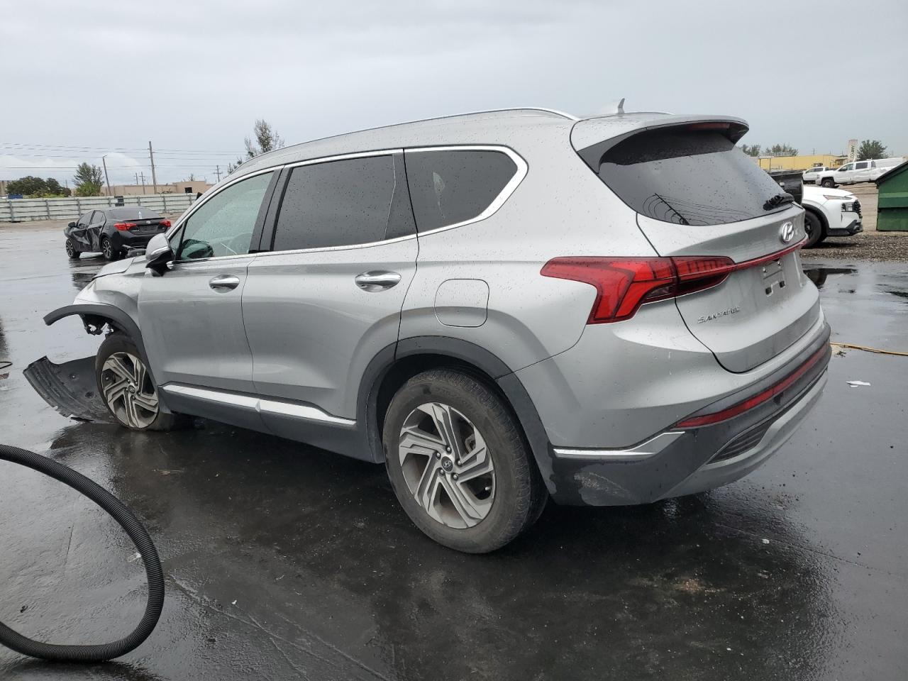 2021 Hyundai Santa Fe - Image 2
