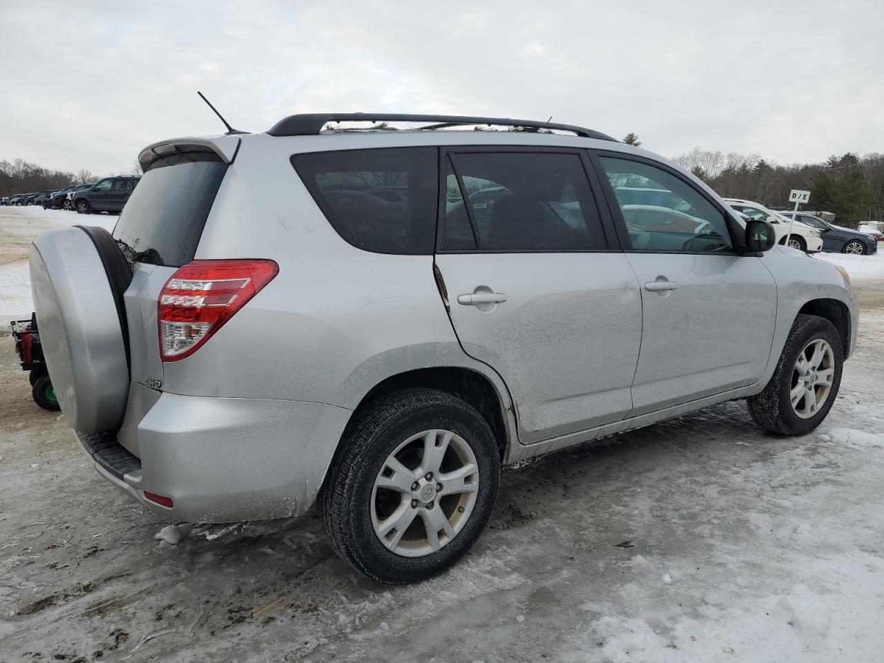 2012 Toyota RAV 4 - Image 3