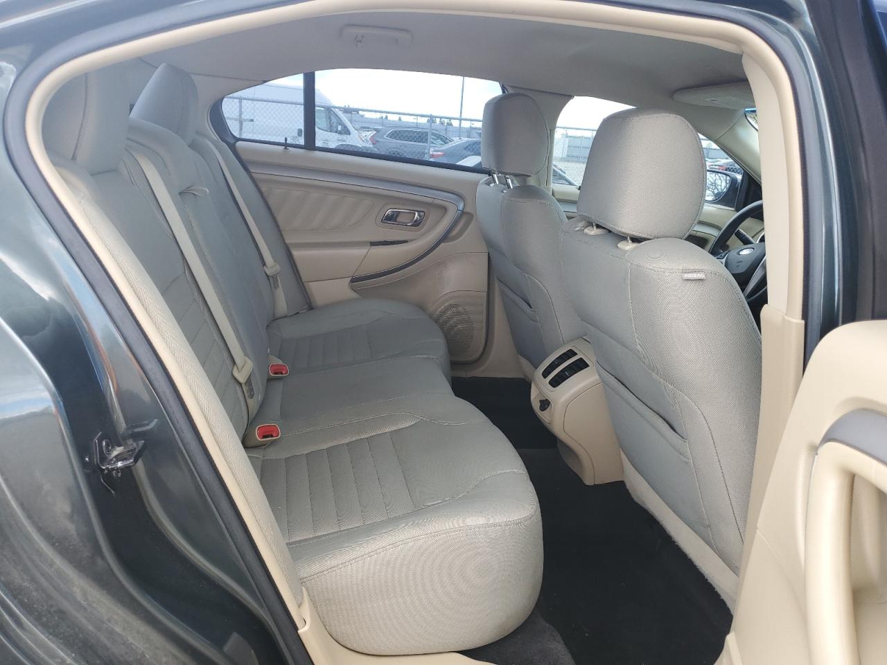 1FAHP2D8XGG154121 FORD TAURUS 2016