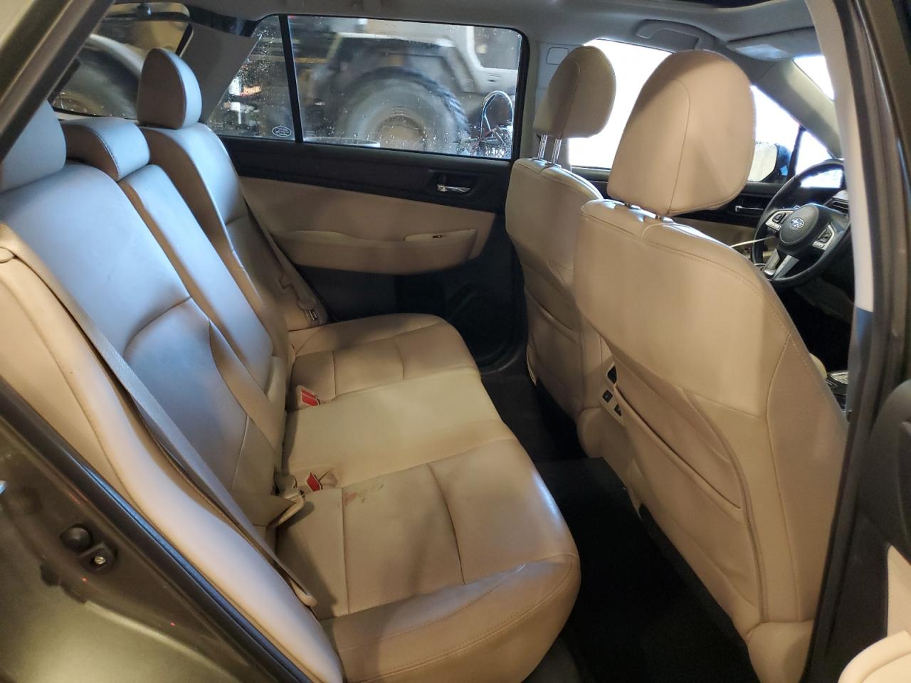 2017 Subaru Outback - Image 11