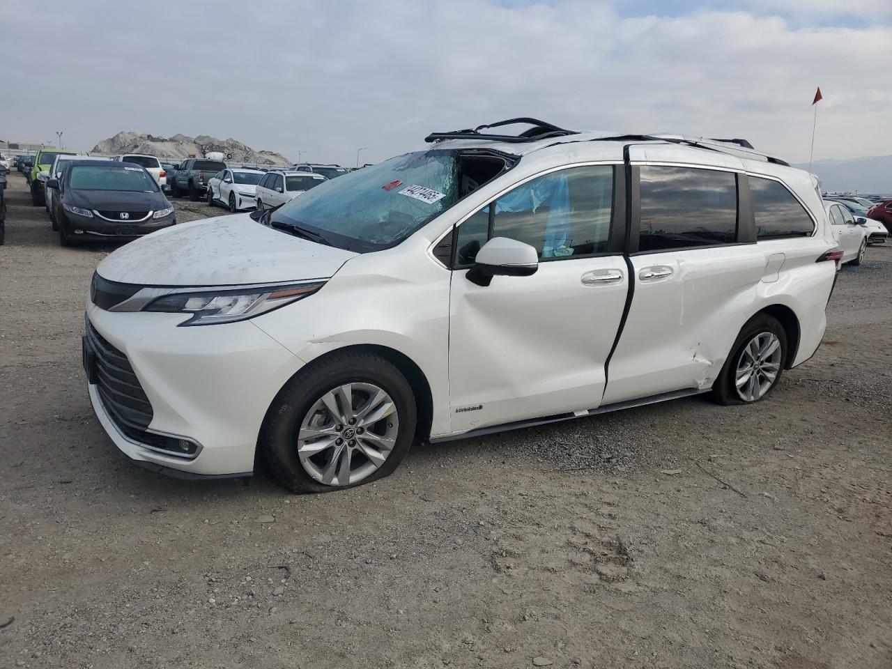 5TDZRKEC0MS050234 TOYOTA SIENNA 2021