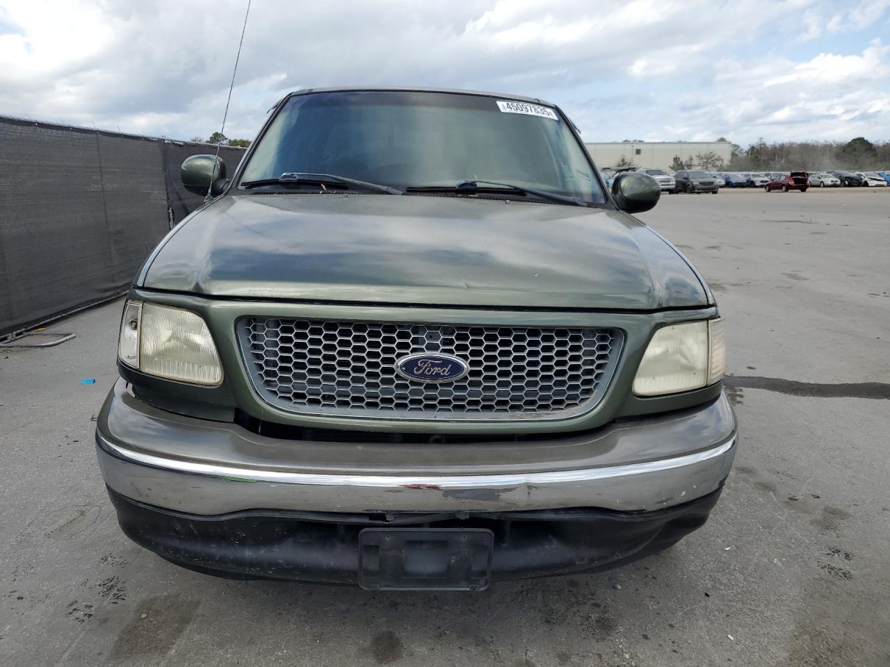 2001 Ford F-150 - Image 5