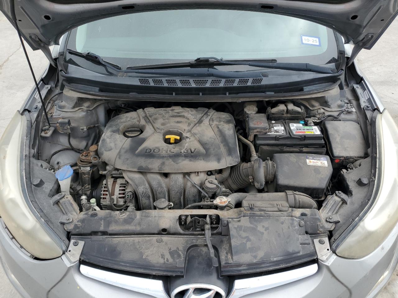 2015 Hyundai Elantra - Image 11