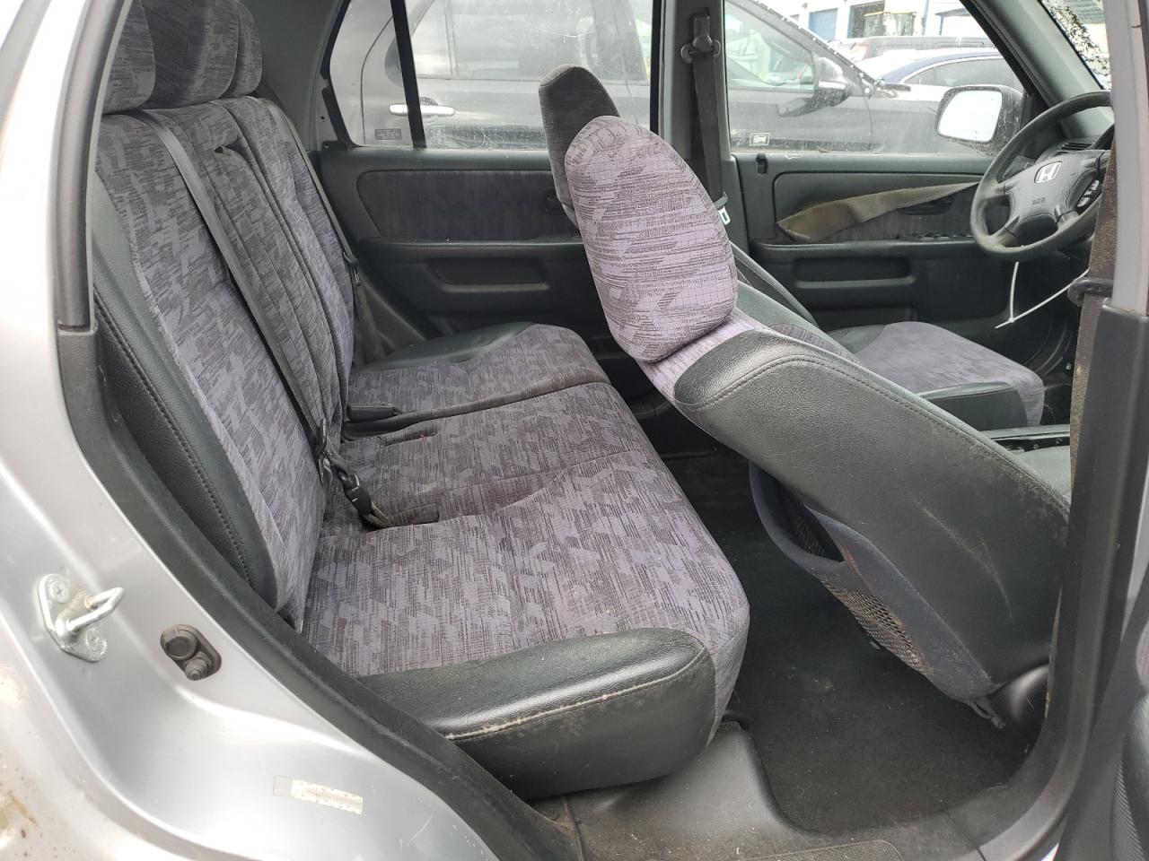 2003 Honda CR-V - Image 11
