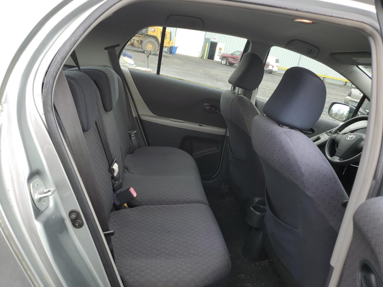 2009 Toyota Yaris - Image 10