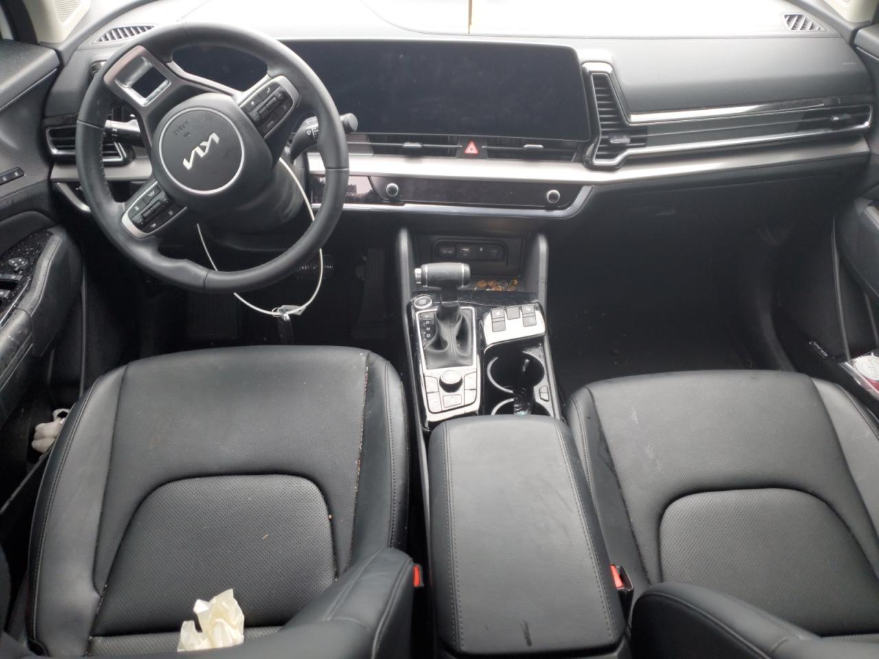 2024 Kia Sportage - Image 8