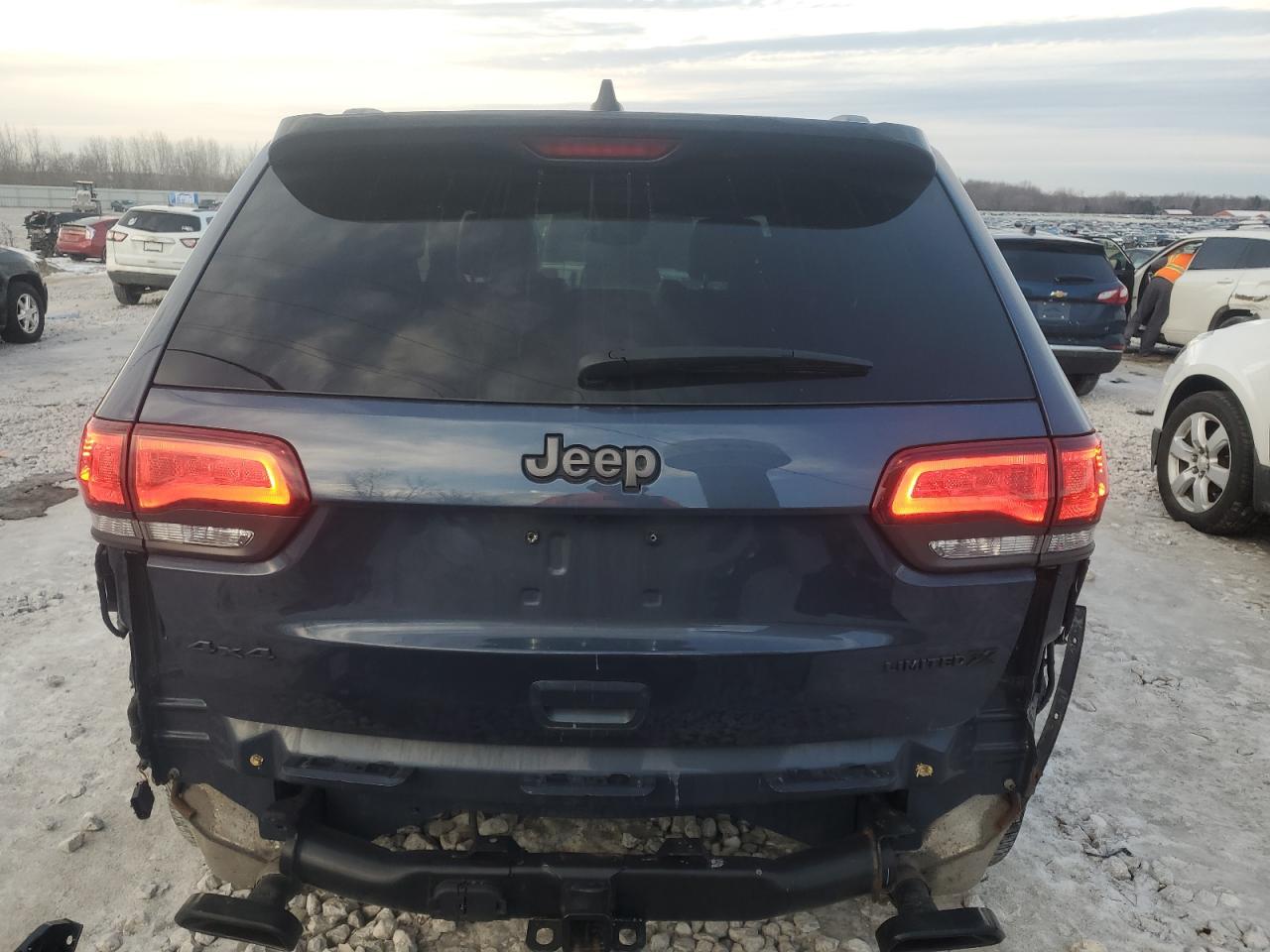 2020 Jeep Grand Cherokee - Image 6