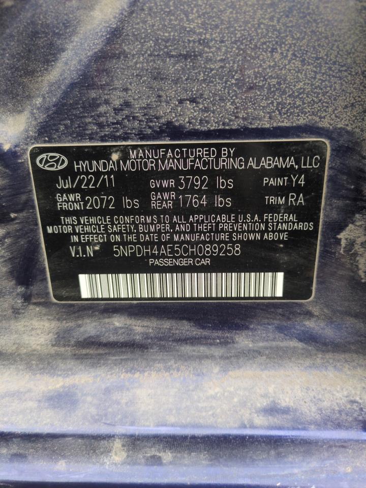 2012 Hyundai Elantra - Image 12