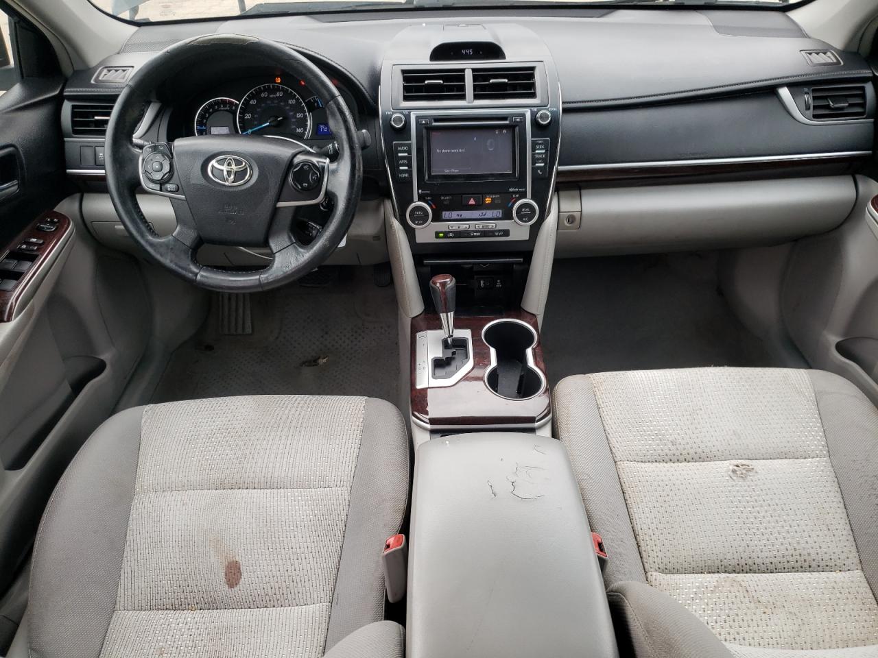 2014 Toyota Camry - Image 8
