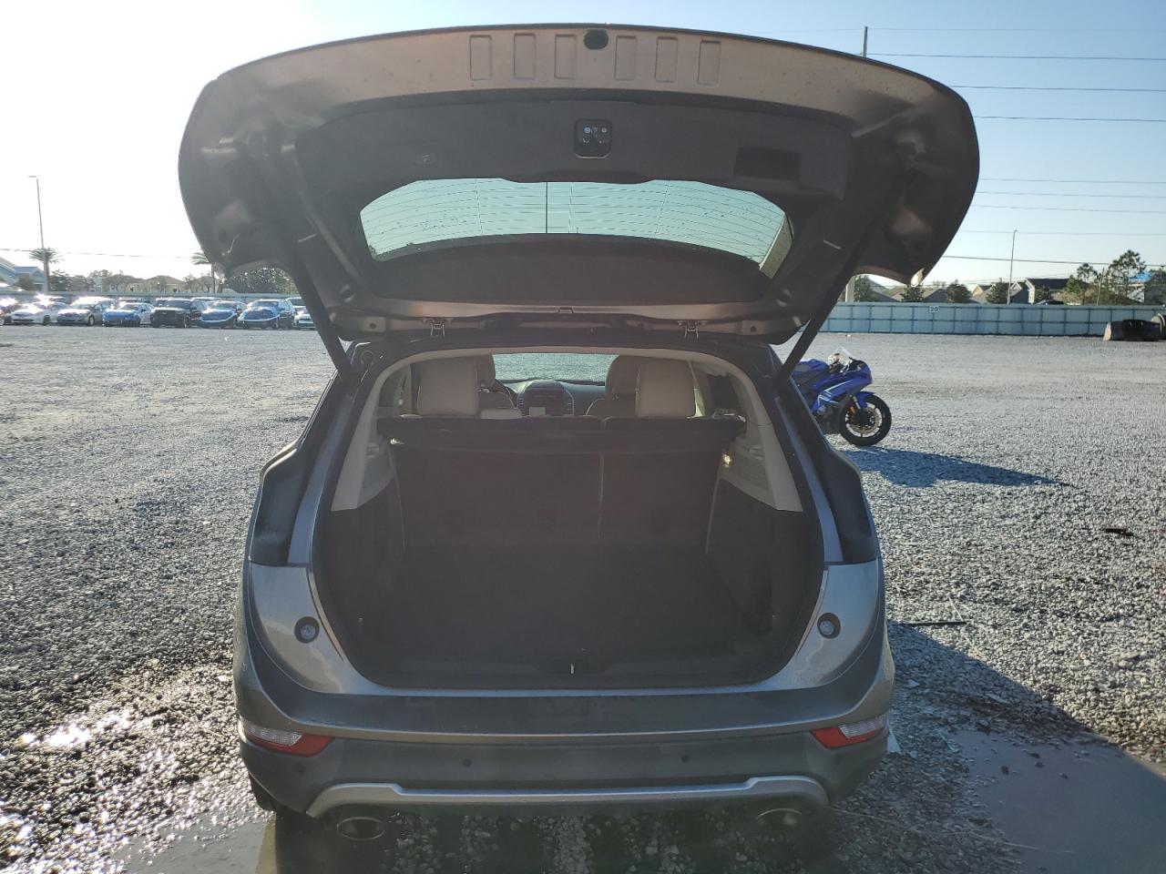 2019 Lincoln MKC - Image 6