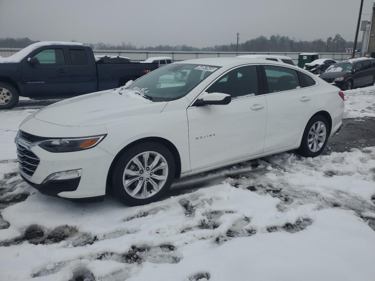 2023 Chevrolet Malibu - Image 1
