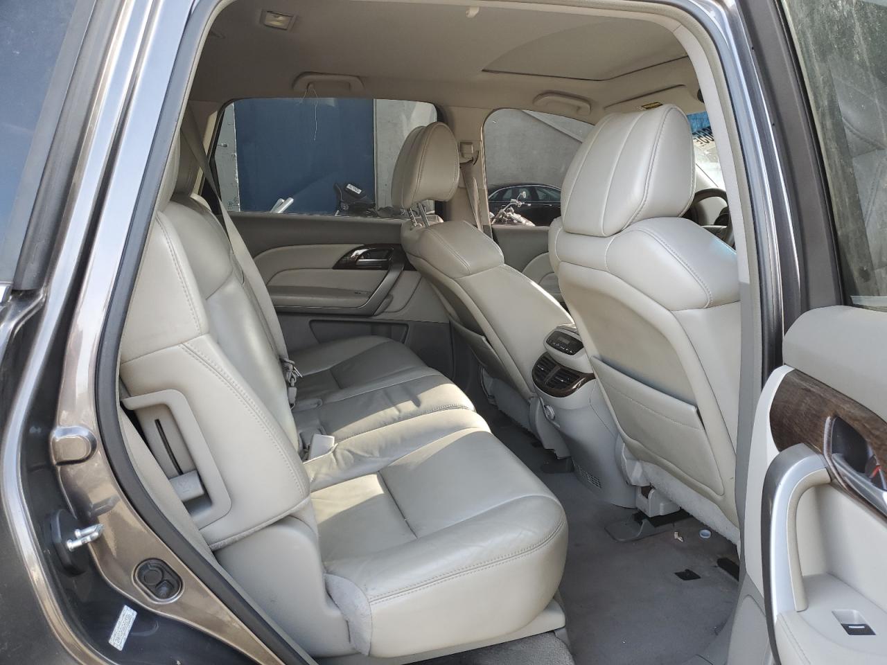 2012 Acura MDX - Image 11