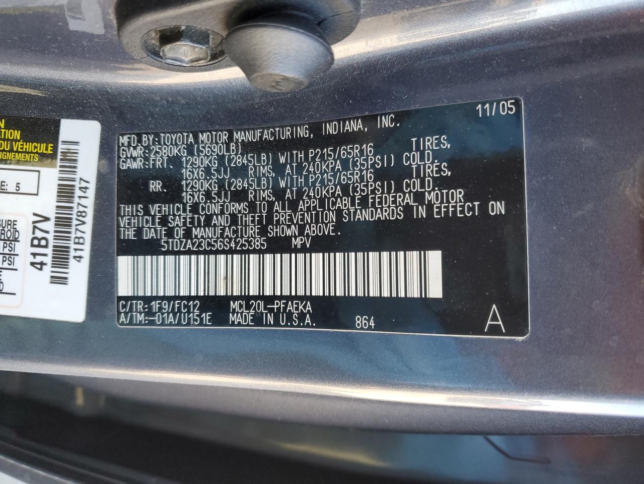 2006 Toyota Sienna - Image 13