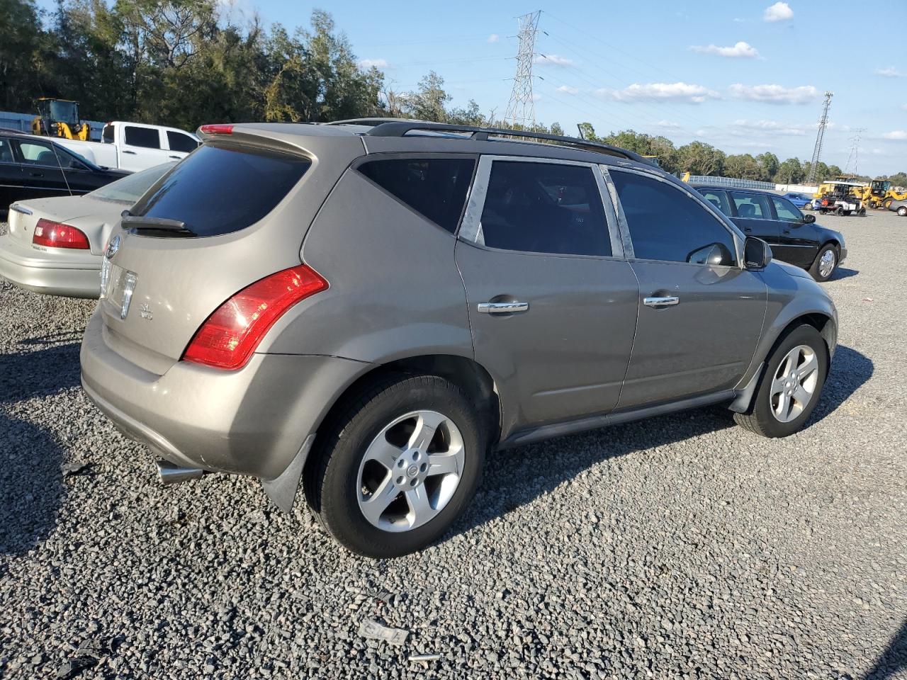 2004 Nissan Murano - Image 3
