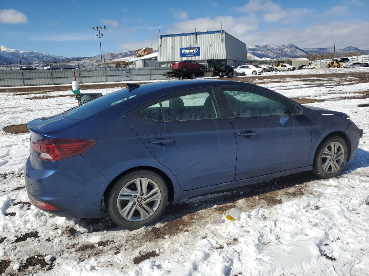 2020 Hyundai Elantra - Image 3