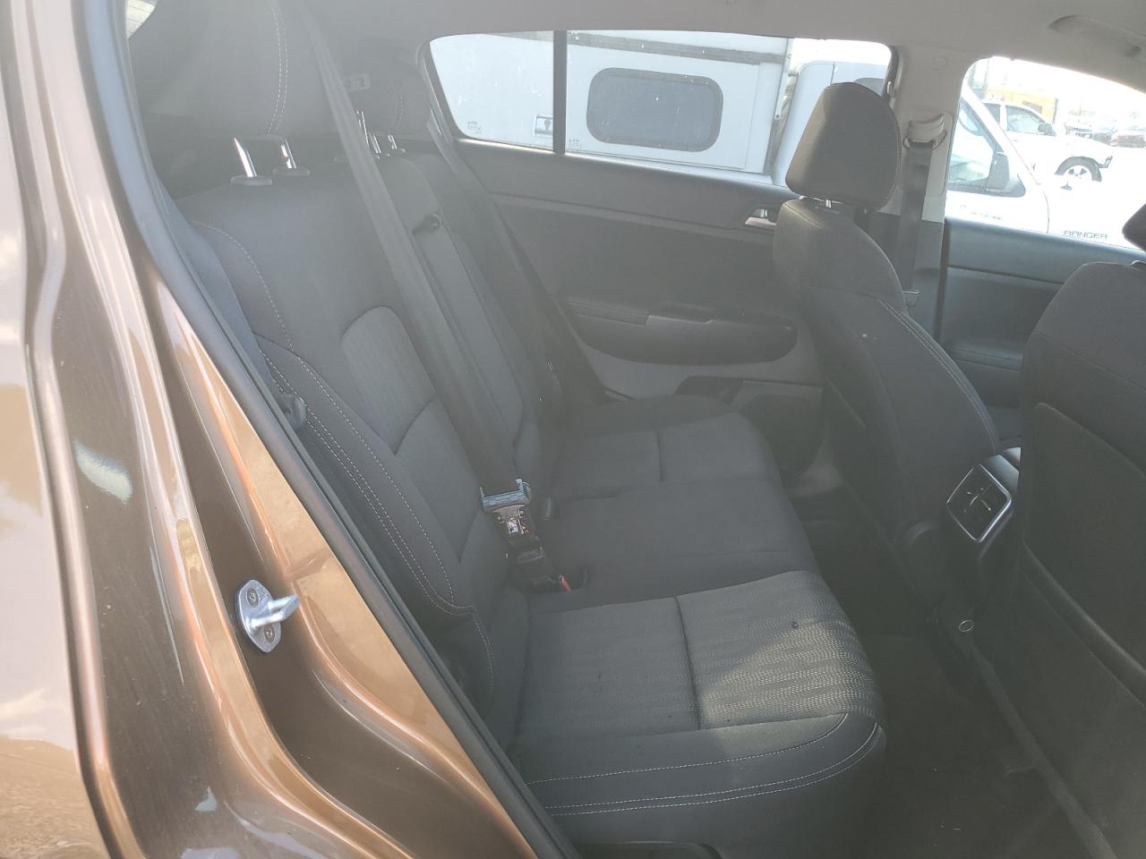 2020 Kia Sportage - Image 10