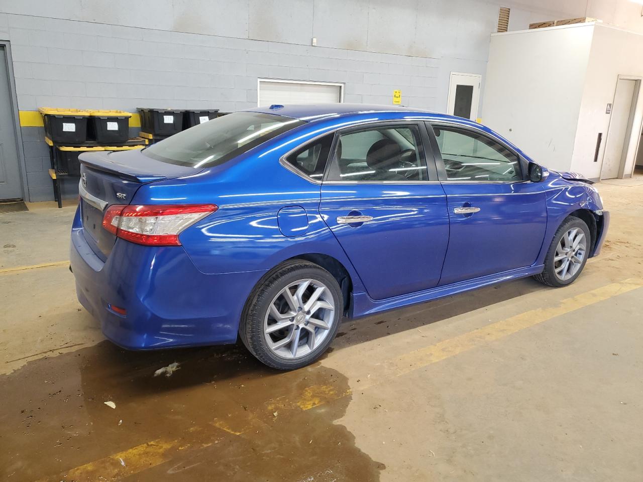 2015 Nissan Sentra - Image 3
